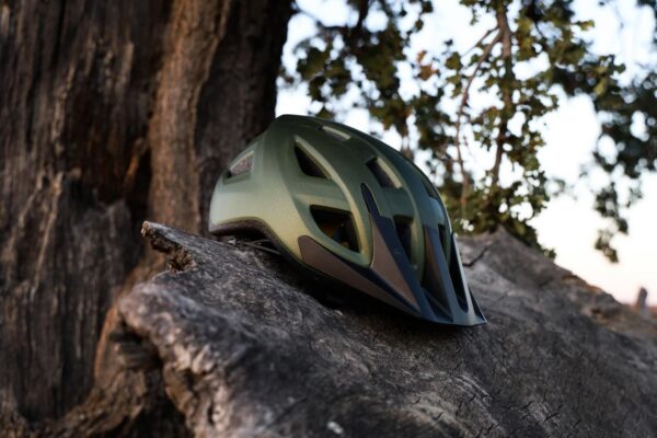 Kiiver GIANT Path MIPS, Matte Panther Black (M/L) - Image 5