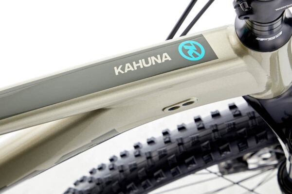 29-tolline maastikuratas Kona Kahuna, Gloss Metallic Pewter (L) - Image 7