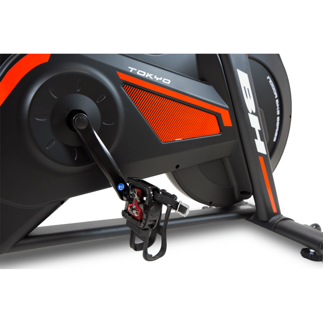 Spinningratas BH FITNESS Tokyo - Image 4