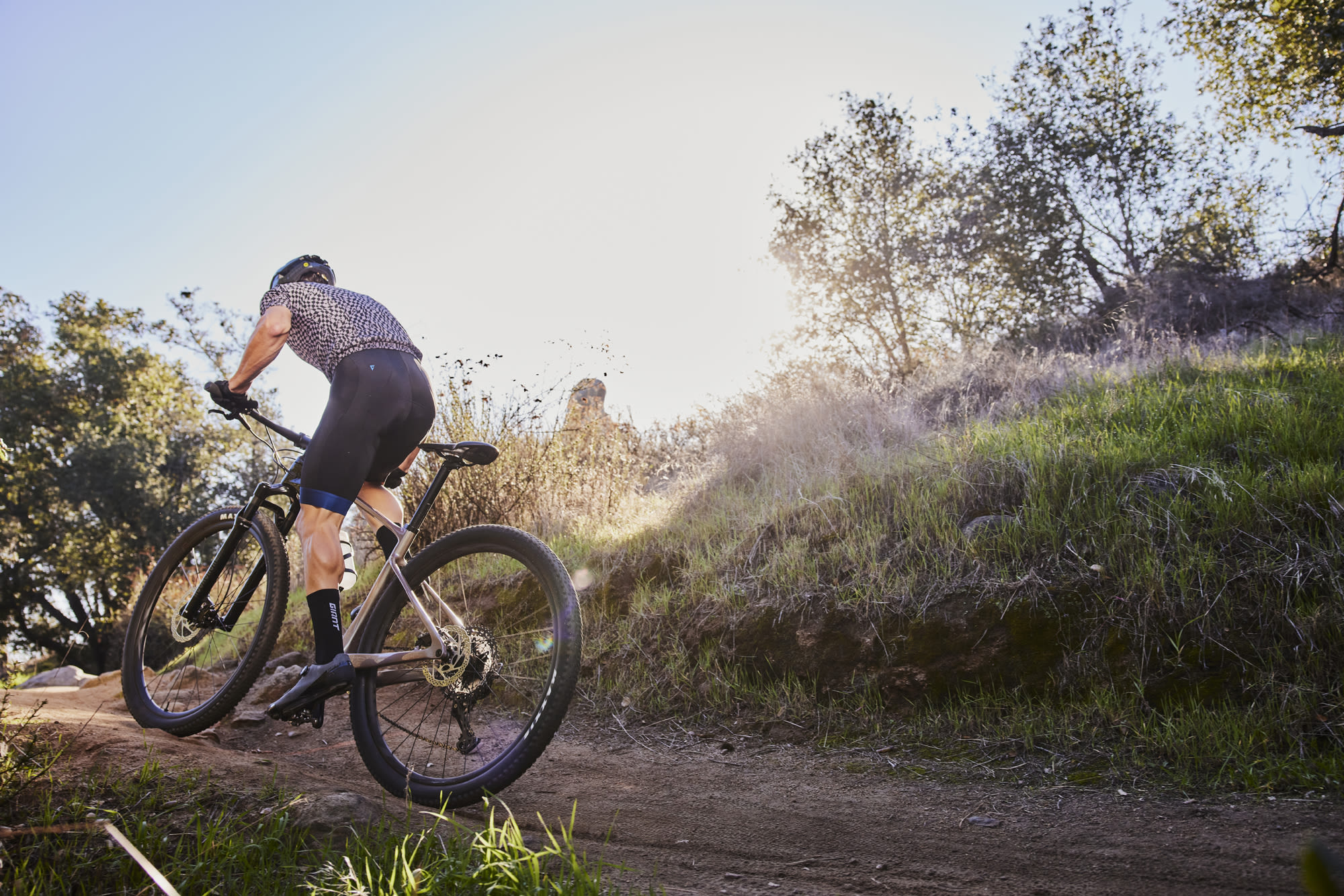 Maastikuratas GIANT XTC Advanced 29 2, Black/Shell White (XL) - Image 11