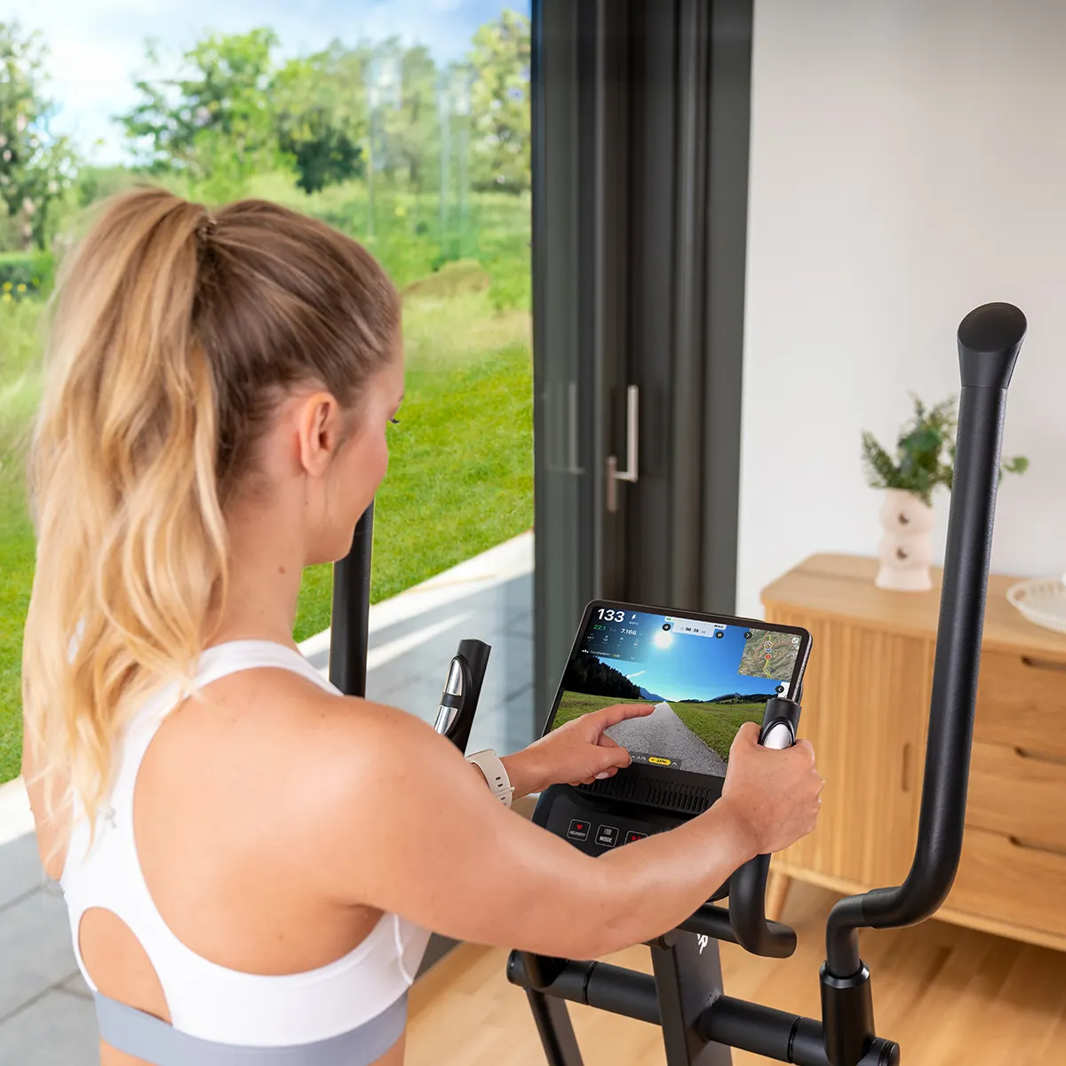 Elliptiline trenažöör HAMMER Ellypsis E3500 - Pilt 5